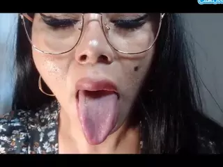 Lara's Live Sex Cam Show