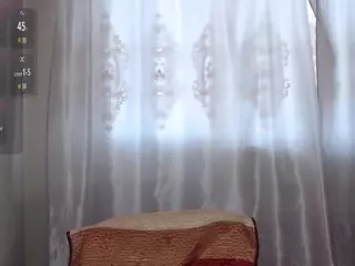 Lara's Live Sex Cam Show
