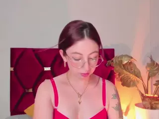EmilyWatsonn's Live Sex Cam Show