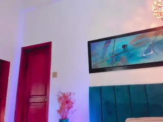 EmilyWatsonn's Live Sex Cam Show
