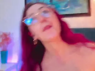 EmilyWatsonn's Live Sex Cam Show
