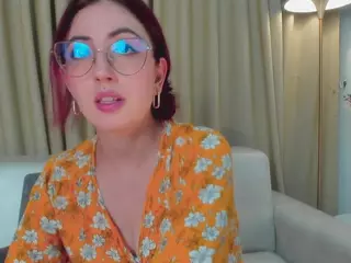 EmilyWatsonn's Live Sex Cam Show