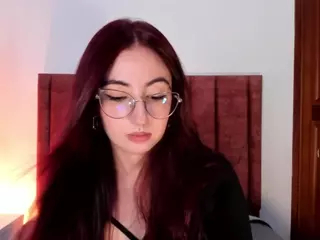 EmilyWatsonn's Live Sex Cam Show