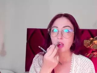 EmilyWatsonn's Live Sex Cam Show