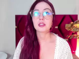 EmilyWatsonn's Live Sex Cam Show