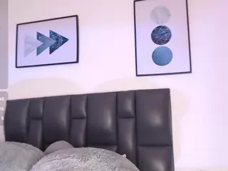 TinnaGoddess's Live Sex Cam Show