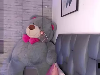 TinnaGoddess's Live Sex Cam Show