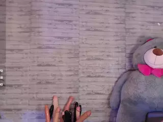 TinnaGoddess's Live Sex Cam Show
