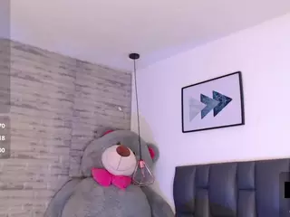 TinnaGoddess's Live Sex Cam Show