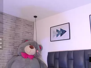TinnaGoddess's Live Sex Cam Show