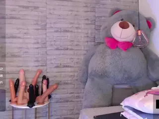 TinnaGoddess's Live Sex Cam Show
