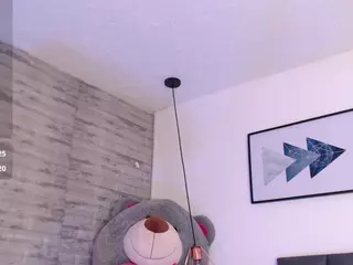 TinnaGoddess's Live Sex Cam Show
