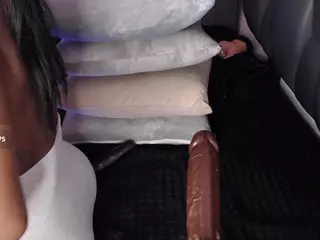 TinnaGoddess's Live Sex Cam Show