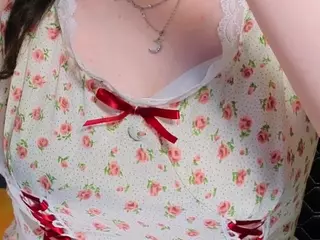 ELLIE's Live Sex Cam Show