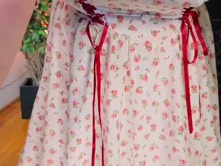 ELLIE's Live Sex Cam Show