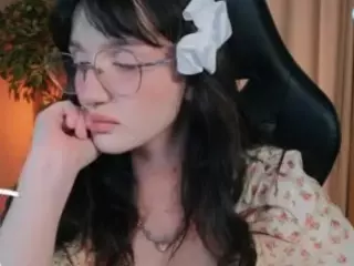 ELLIE's Live Sex Cam Show