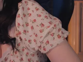 ELLIE's Live Sex Cam Show