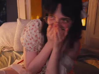 ELLIE's Live Sex Cam Show