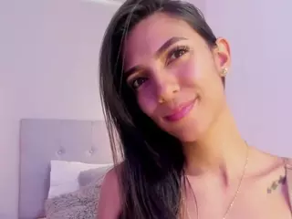 Laura Bonnet's Live Sex Cam Show