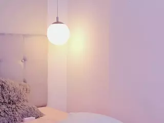 Laura Bonnet's Live Sex Cam Show