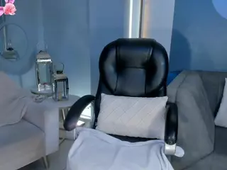 AlessaRomero's Live Sex Cam Show