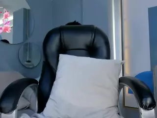 AlessaRomero's Live Sex Cam Show