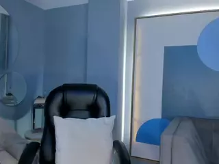 AlessaRomero's Live Sex Cam Show