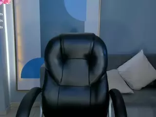 AlessaRomero's Live Sex Cam Show