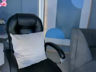 AlessaRomero's Live Sex Cam Show