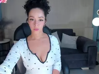 AlessaRomero's Live Sex Cam Show