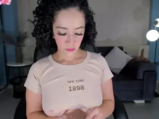 AlessaRomero's Live Sex Cam Show