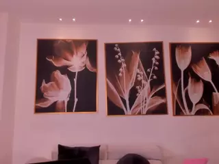 IvannaRussell's Live Sex Cam Show