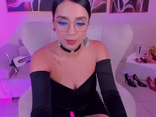 IvannaRussell's Live Sex Cam Show