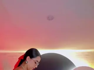 IvannaRussell's Live Sex Cam Show