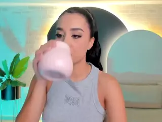 IvannaRussell's Live Sex Cam Show