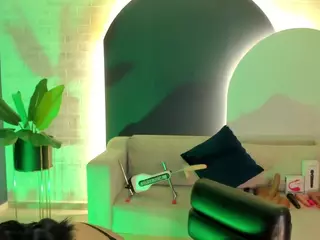 IvannaRussell's Live Sex Cam Show