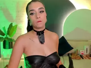 IvannaRussell's Live Sex Cam Show