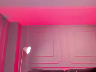 IvannaRussell's Live Sex Cam Show