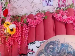AliceBenet's Live Sex Cam Show