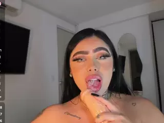 Rouse-hallberg's Live Sex Cam Show