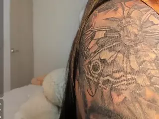 Rouse-hallberg's Live Sex Cam Show