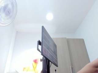Live cam show with SABRINA-MED