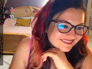 Ariellefoxy's Live Sex Cam Show