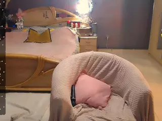 Ariellefoxy's Live Sex Cam Show
