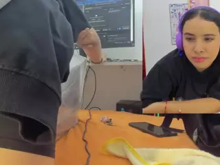 Daki-Ume's Live Sex Cam Show