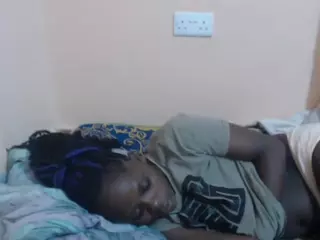 Bubbly-nesh's Live Sex Cam Show