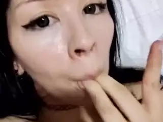 HaruDeyong's Live Sex Cam Show