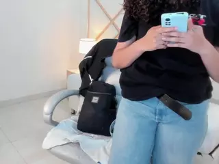 serafina_bianchi's Live Sex Cam Show