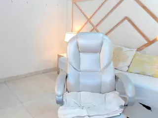 serafina_bianchi's Live Sex Cam Show