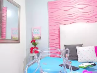 ScarlethFuentes's Live Sex Cam Show